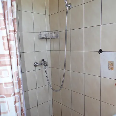 鲁佐瓦农家乐 农家乐 *