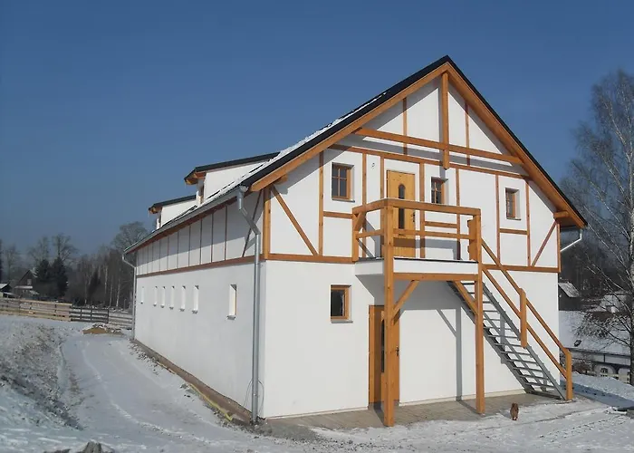 Gospodarstwo agroturystyczne Farma *